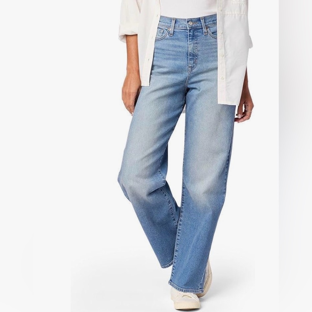 Levi Strauss Heritage High-Rise Loose Straight Jean size 29 new with tags